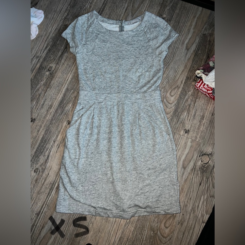 Gap dress with pockets
